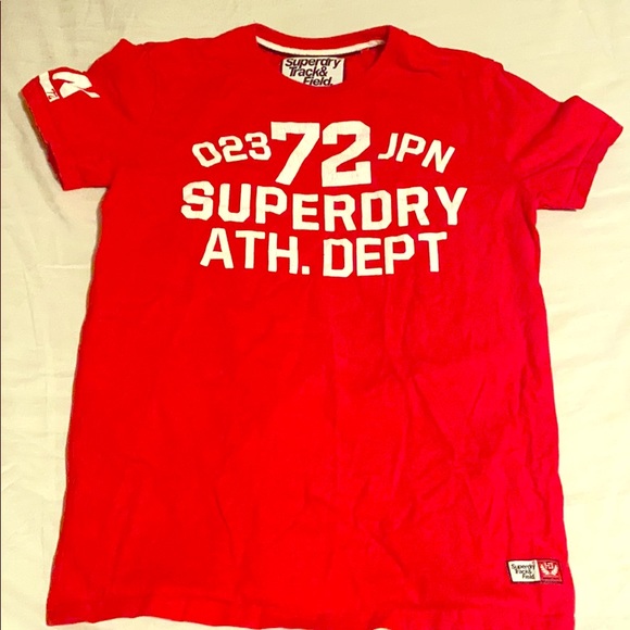 Superdry  Size -M Red T Shirt - Picture 1 of 5